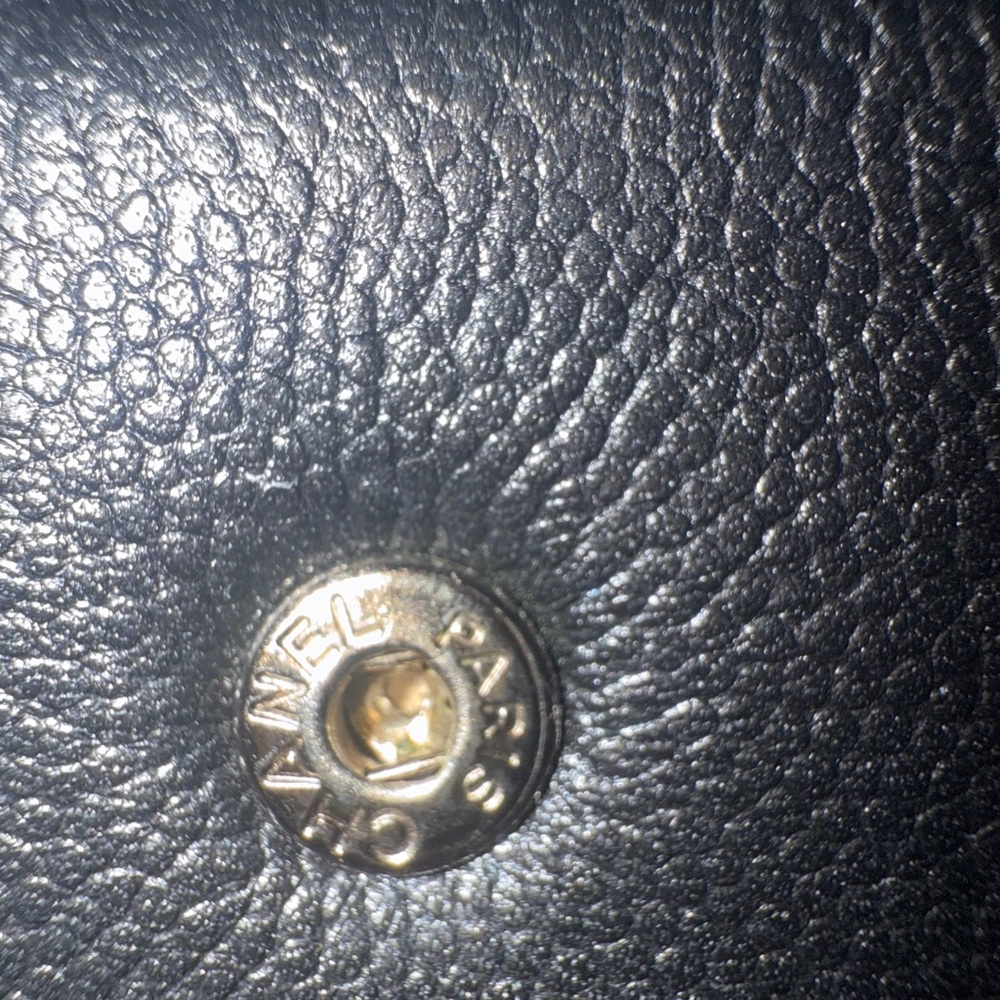 CHANEL BLACK CAVIAR LEATHER BIFOLD WALLET FLAP BUTTON CLOSURE COIN POCKET VGUC - Picture 5 of 8